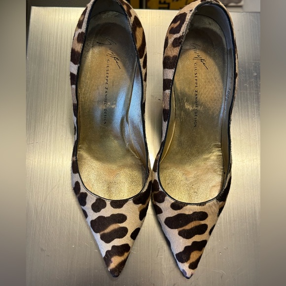 Giuseppe Zanotti Shoes - Picture 1 of 6